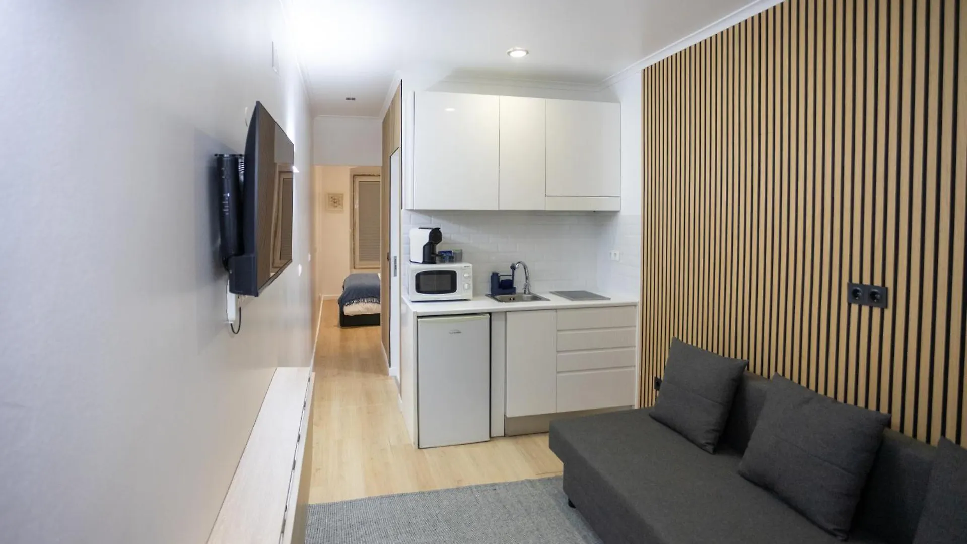 Bairro Alto 27 Hotel Lisbon 0*,
