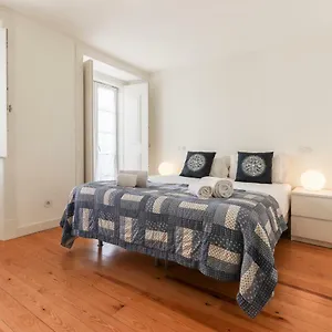 Principe Real T.m. Flat Charming View Apartamento