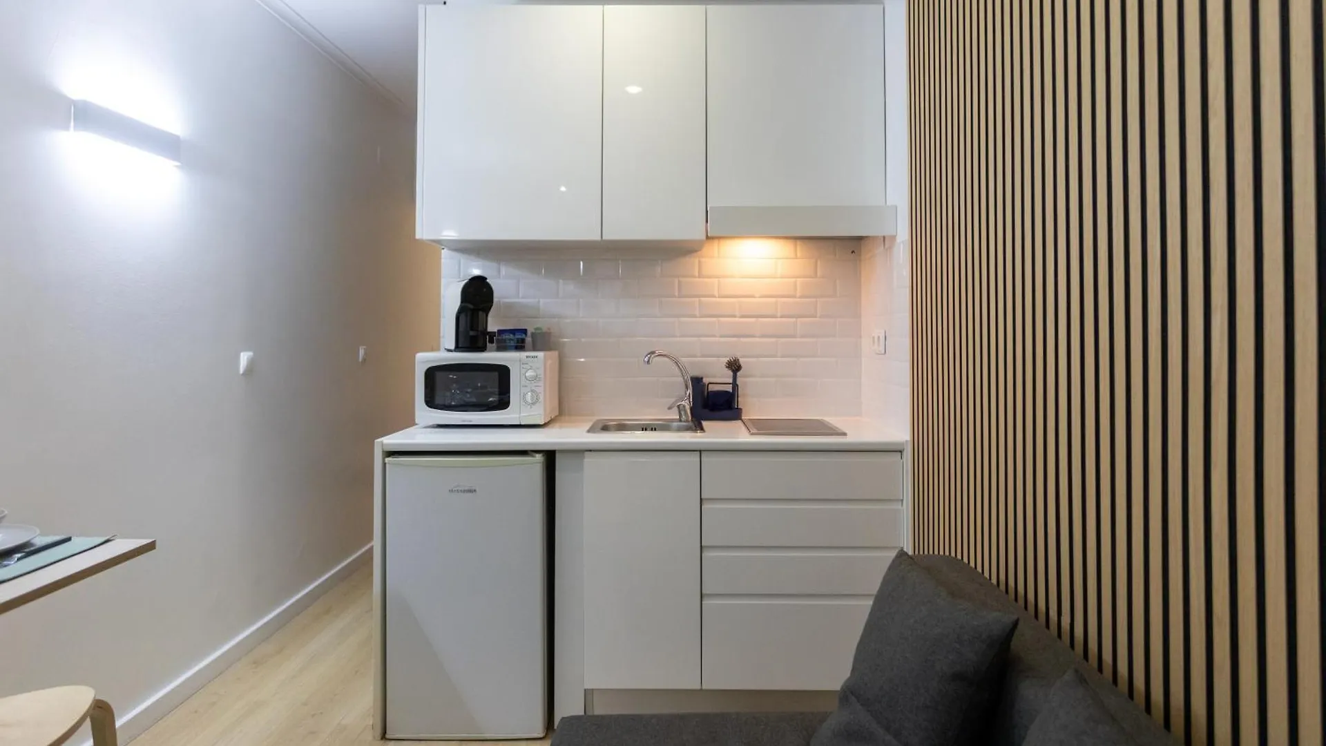 Bairro Alto 27 Hotel Lisbon 0*,